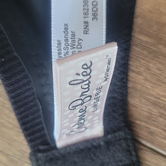 Lace Black Underwire Bra 36DD By Creme Bralee Lingerie - Picture 4 of 4